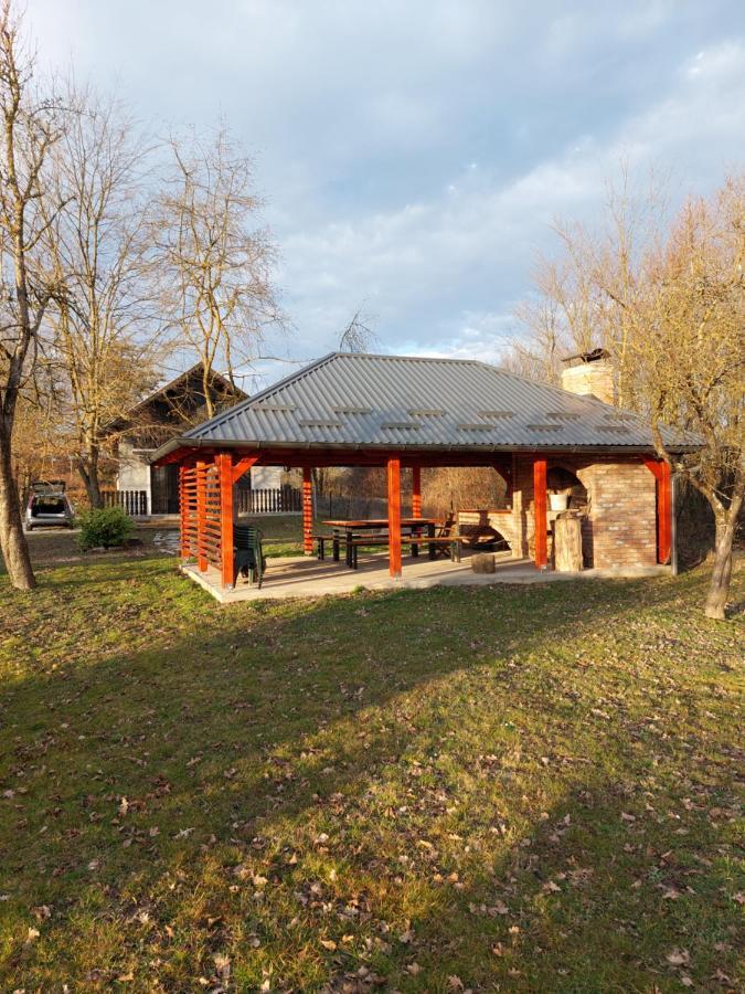 House Kupa Mb Holiday home